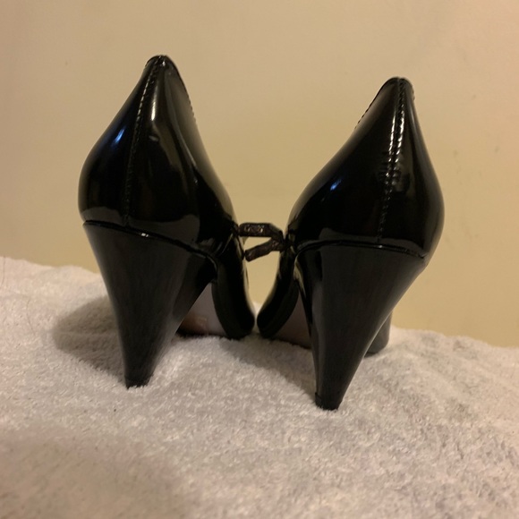 Shoes - Picture 3 of 5